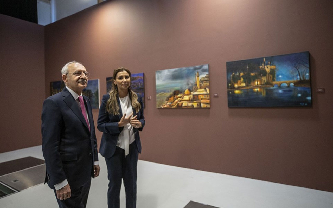 CHP Lideri Kılıçdaroğlu Hande Fırat'ın resim sergisini ziyaret etti