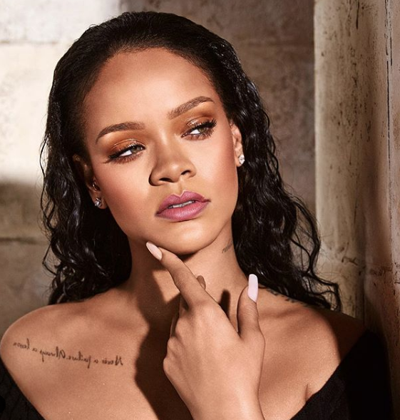 Rihanna satış rekorları kırdı! Üstelik de şarkıcılıktan değil
