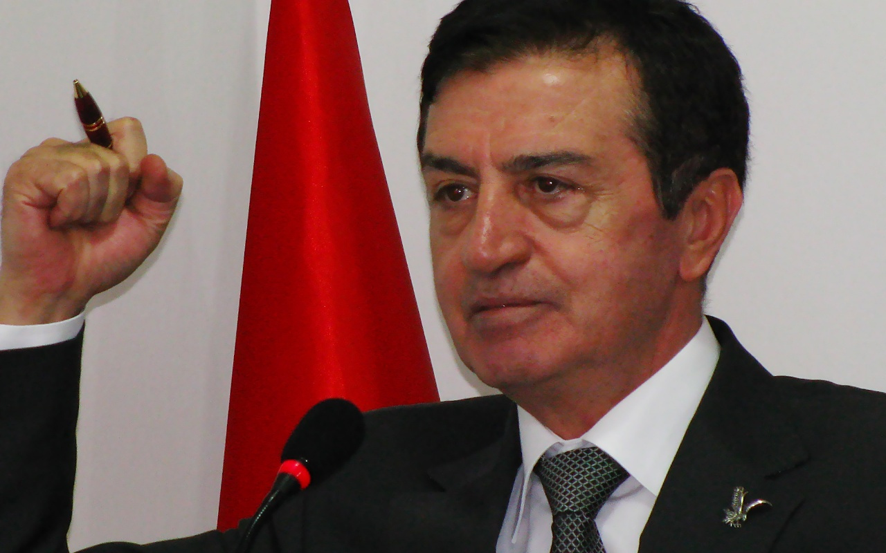 Osman Pamukoğlu partisi HEPAR'ı kapattı
