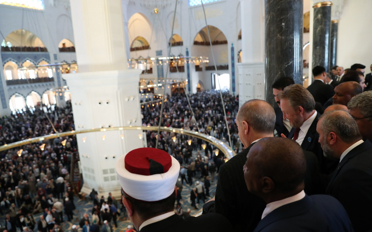 Büyük Çamlıca Camii resmi olarak açıldı! Erdoğan da katıldı