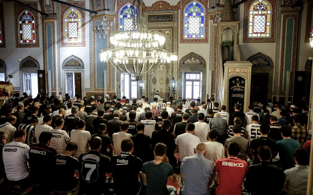 Cankiri Namaz Vakitleri Gunluk Cankiri Namaz Saatleri Aylik Namaz Vakti Cizelgesi