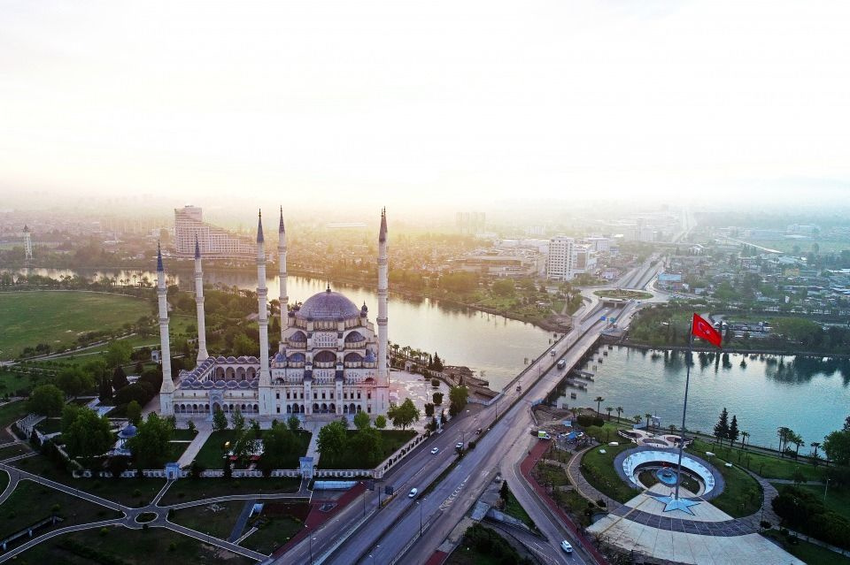 Türkiye'nin mimari yapısıyla en ilgi çekici camileri