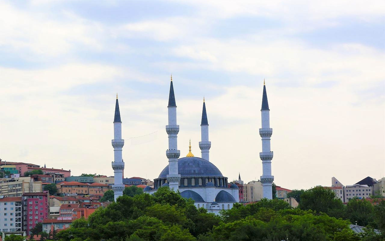 Diyarbakır İmsakiye 2020 Ramazan takvimi! Diyarbakır güncel  imsak sahur vakti!