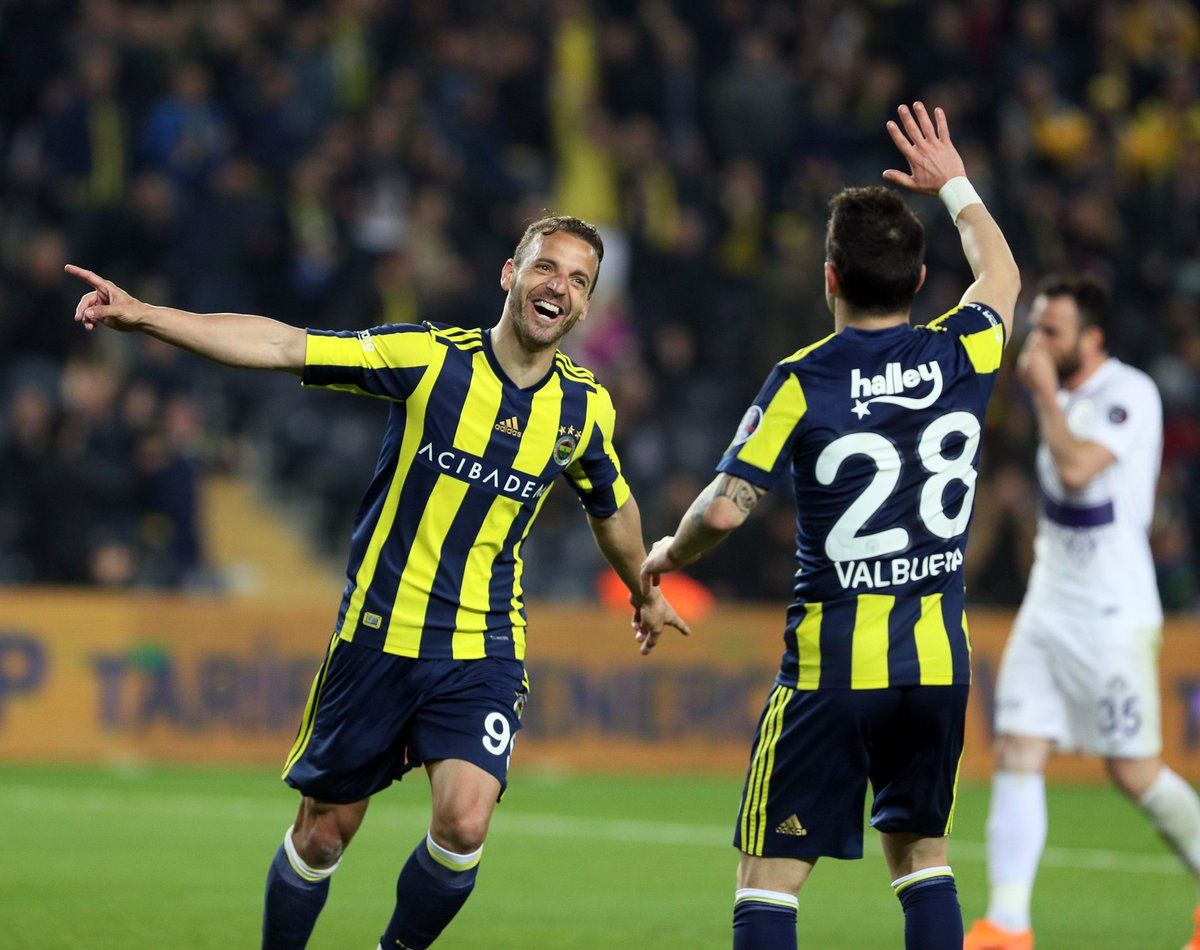 Fenerbahçe'den çifte bomba! Süper Lig'in yıldızları geliyor