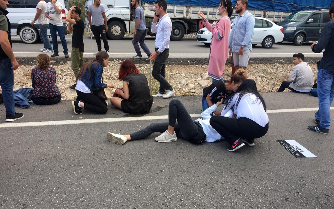 Antalya'da trafik kazası 1 ölü 17 yaralı