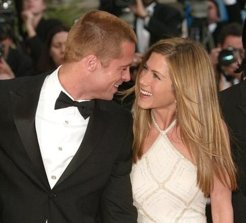 Brad Pitt'ten Jennifer Aniston ile yeniden birliktelik iddiasına açıklama