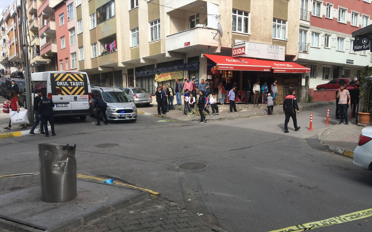 Maltepe'de güpegündüz silahlı çatışma kamerada