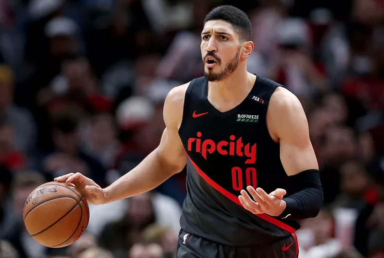 FETÖ'cü Enes Kanter'e bir şok daha! Maçları izletilmeyecek