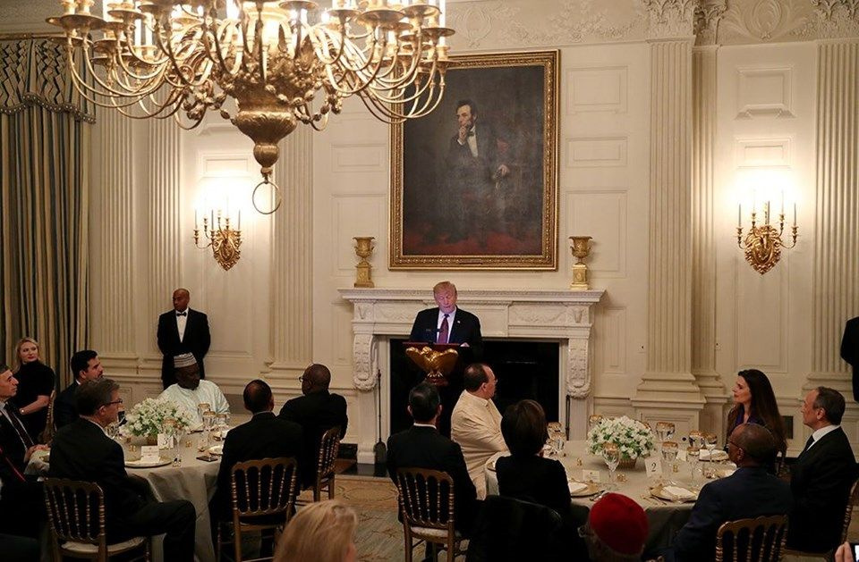 Donald Trump Beyaz Saray'da iftar verdi Türkiye'den sadece o isim yer aldı