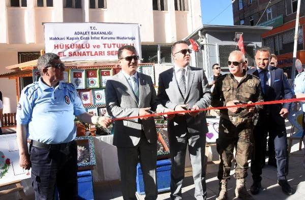 Hakkari'deki tutuklu ve hükümlüler sergi açtı