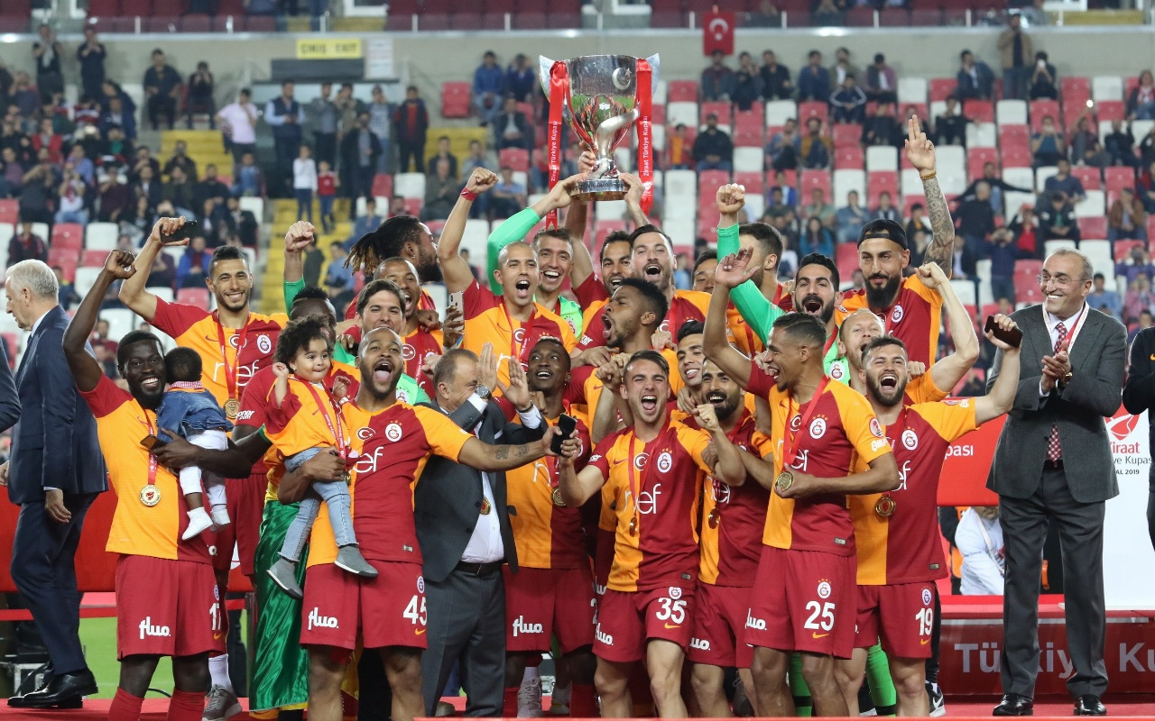 Galatasaray'da Diagne'nin yerine 3 aday