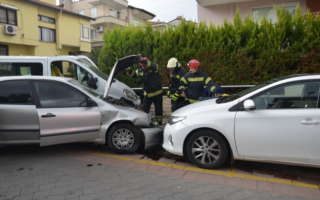 Denizli'de mahalleliyi ayağı kaldıran trafik kazası