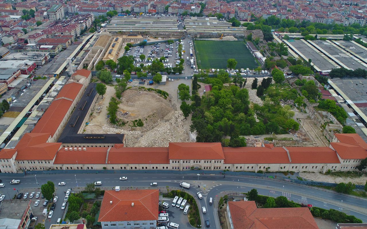 Türkiye'nin en büyük kütüphanesi için restorasyon çalışmaları devam ediyor