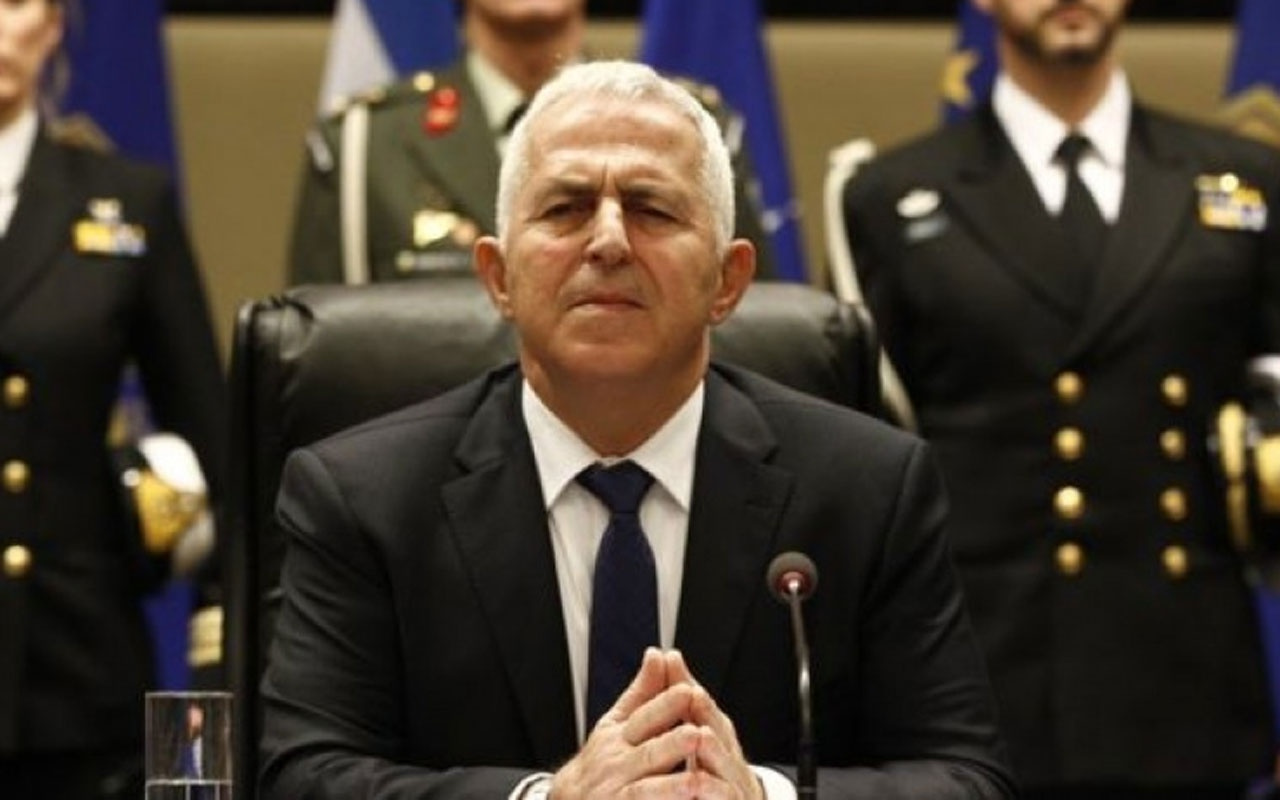 Yunanistan Savunma Bakanı'ndan "Türkiye" açıklaması