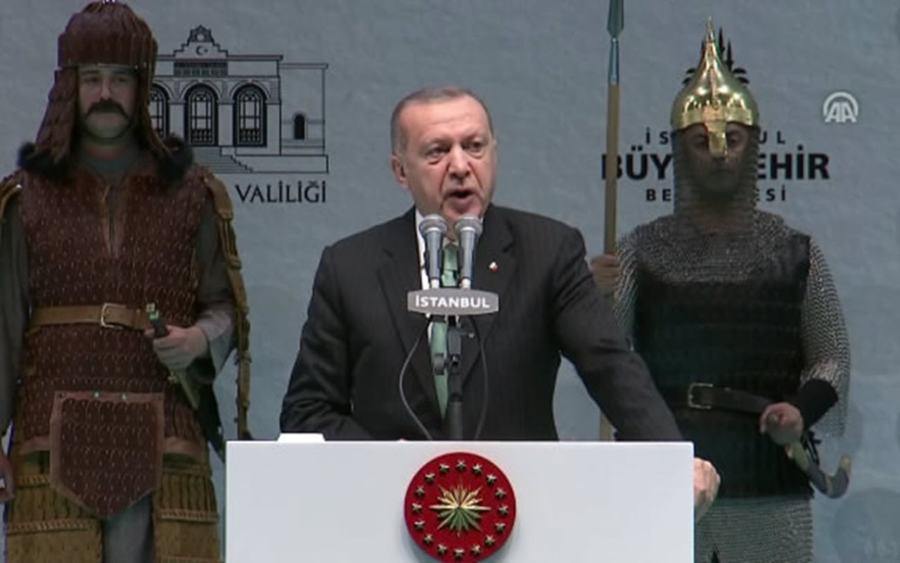 Erdoğan: İstanbul'a dair hesaplaşma 566 yıldır bitmedi