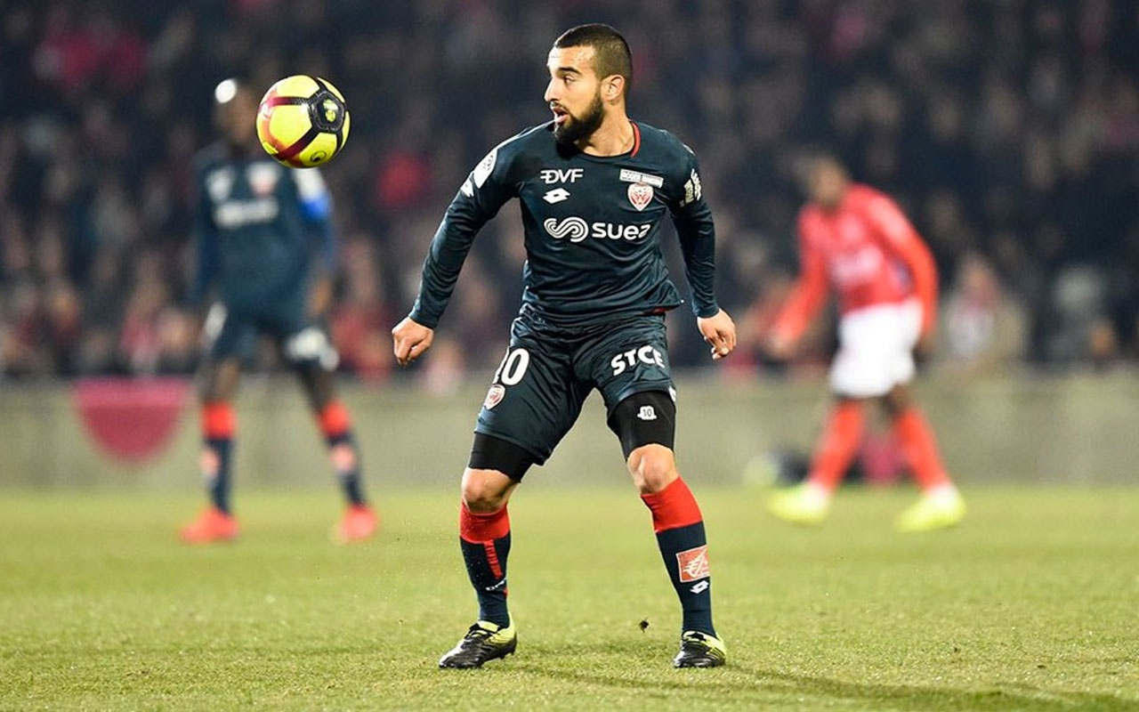 Galatasaray'da Belhanda'nın alternatifi bulundu