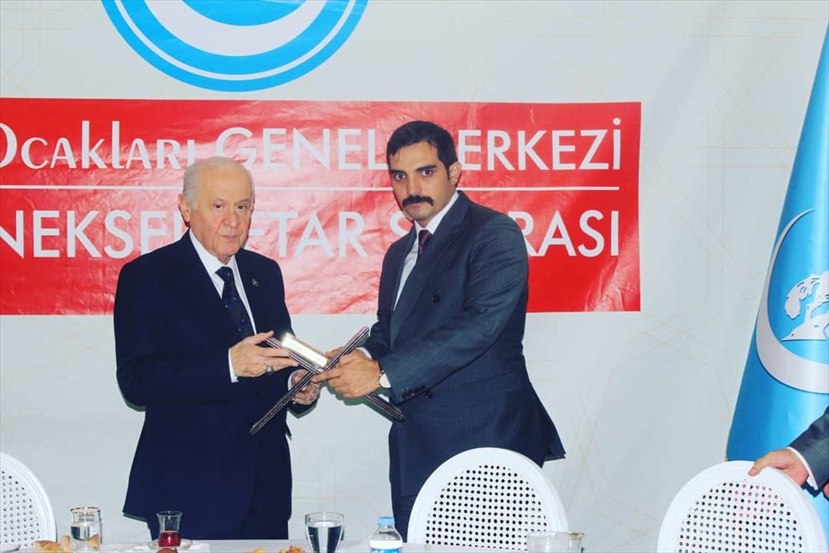 MHP Genel Başkanı Devlet Bahçeli Ülkü Ocaklarının iftarına katıldı