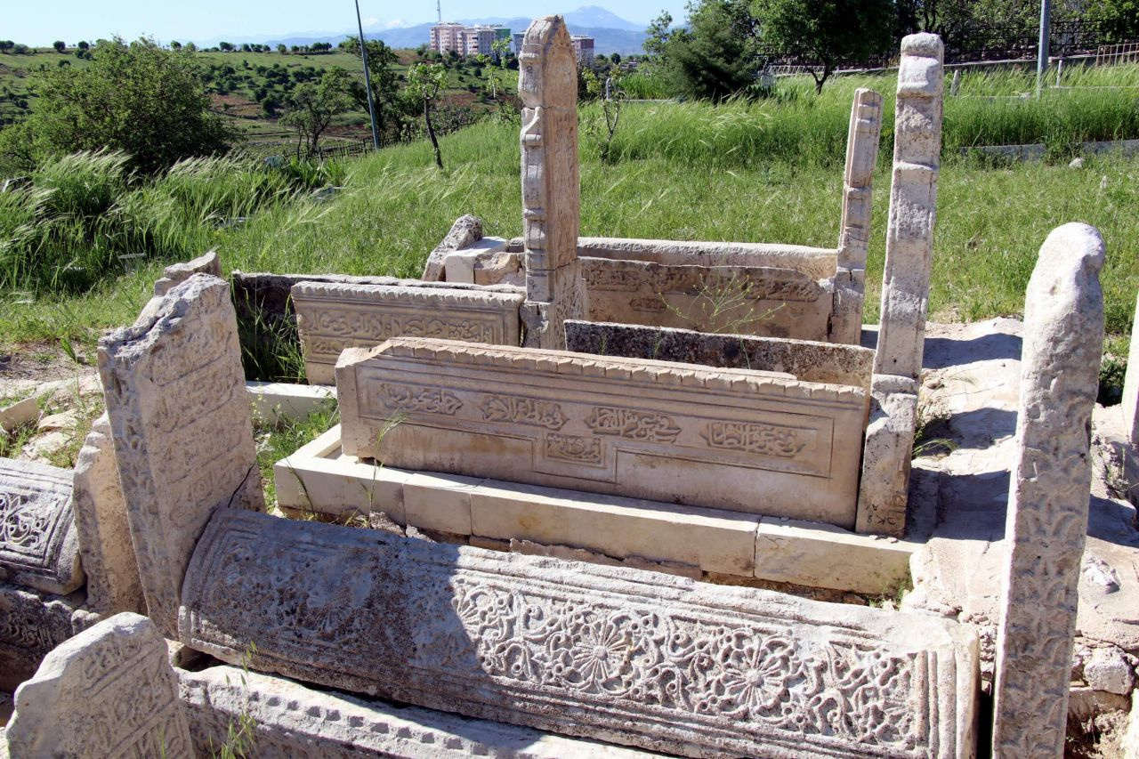Siirt Tillo'daki esrarengiz mezarların sırrı çözülüyor Bakanlık harekete geçti