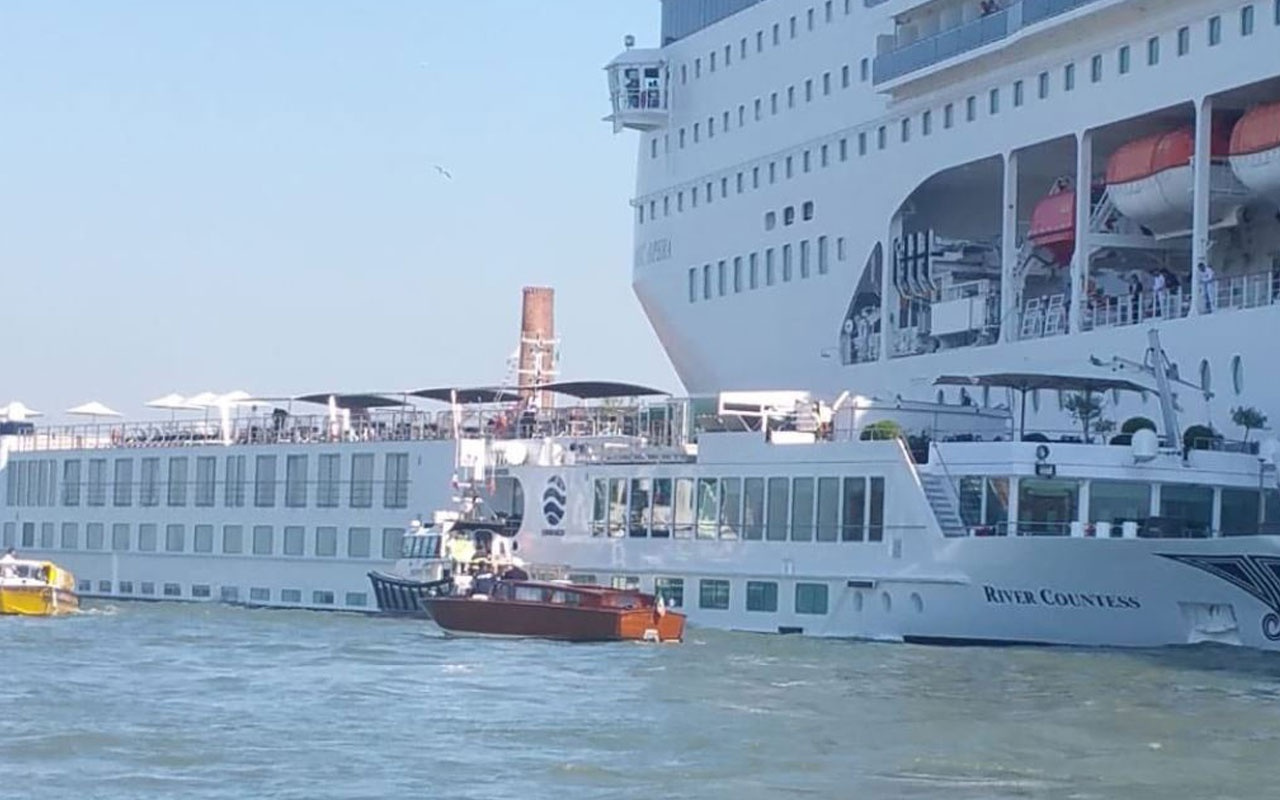 Venedik'te kontrolden çıkan cruise gemisi, bir gemiye ve limana çarptı