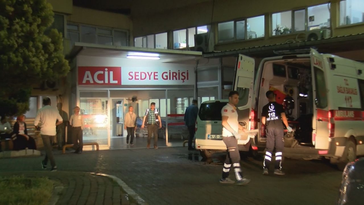 Beyoğlu'nda karı-koca birbirini bıçakladı: 1 ölü, 1 yaralı