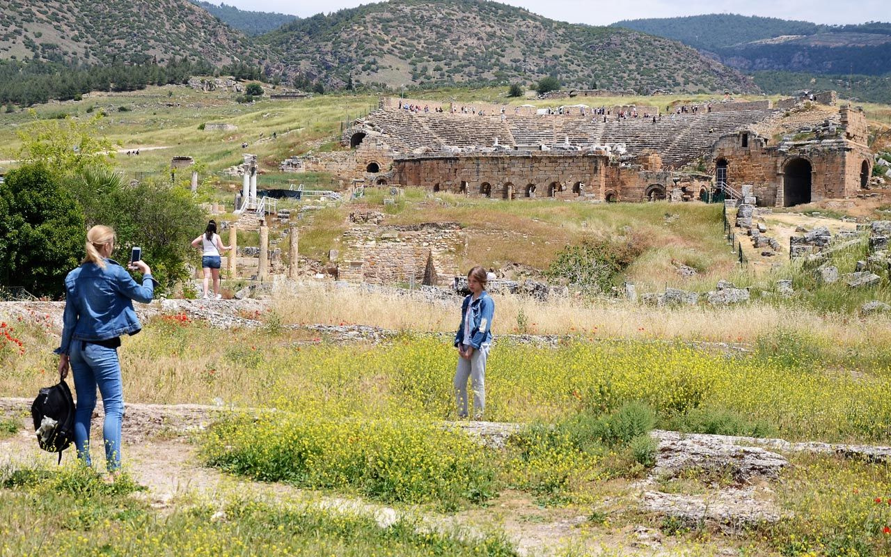 Tam 1800 yıllık: Görenleri hayrette bırakıyor