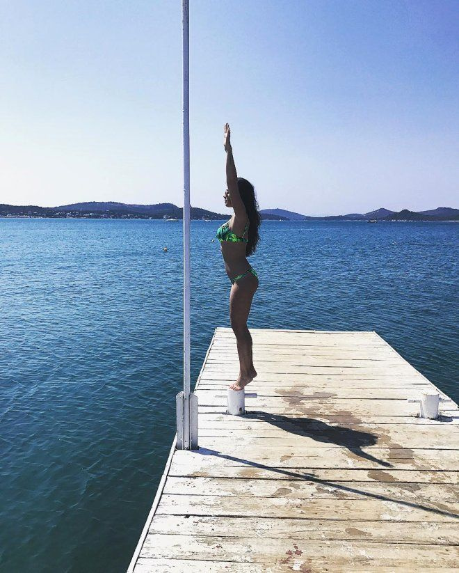 Merve Sevi bikinili paylaşımıyla sosyal medyayı saladı!