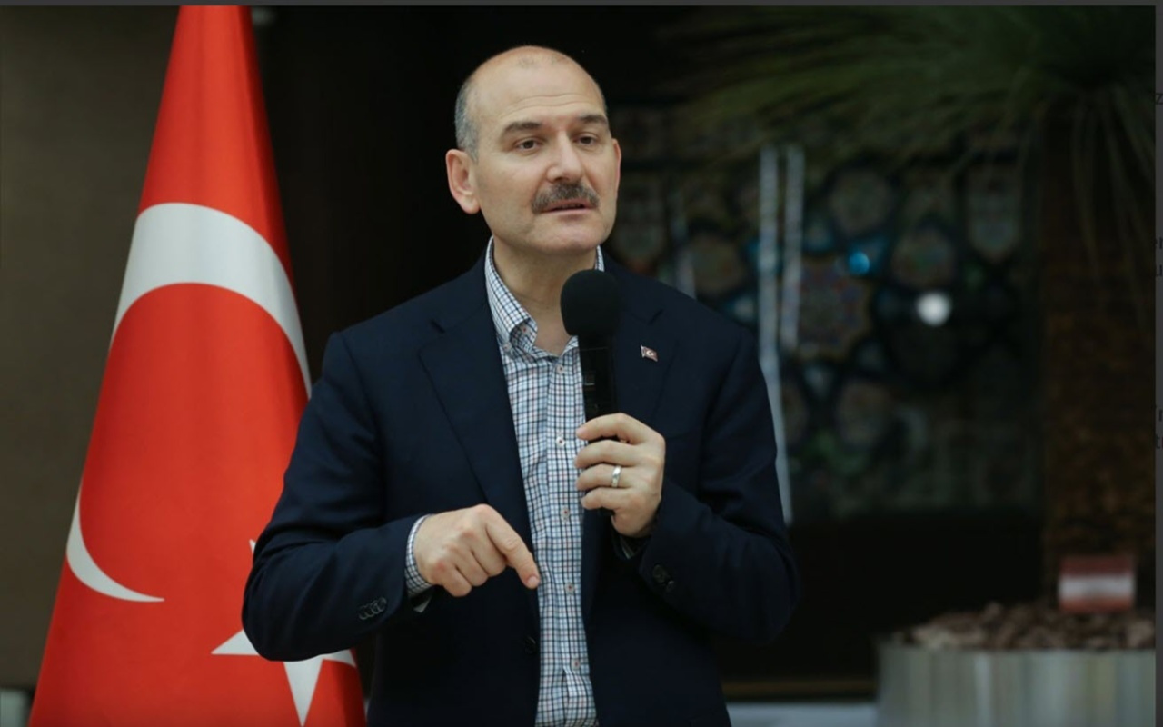 Bakan Soylu: Ömründe namaz kılmayan adamlar konuşuyor