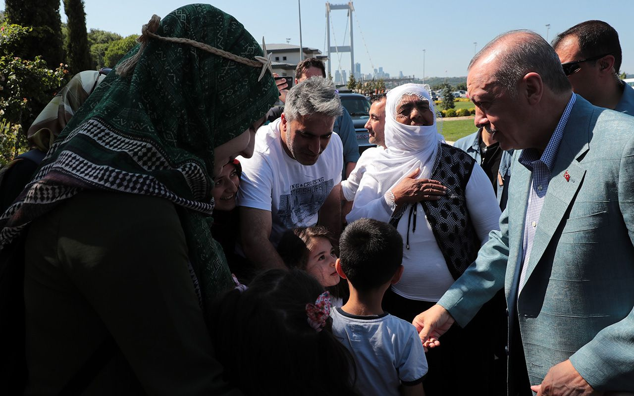 Cumhurbaşkanı Erdoğan'a İstanbul'da yoğun ilgi