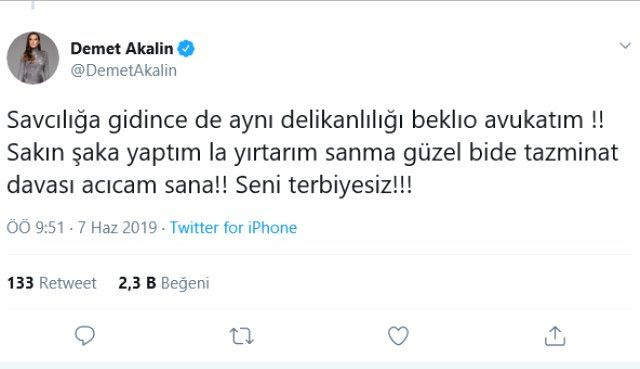 Takipçisi Demet Akalın'ı çileden çıkardı! Akalın takipçisine dava açıyor