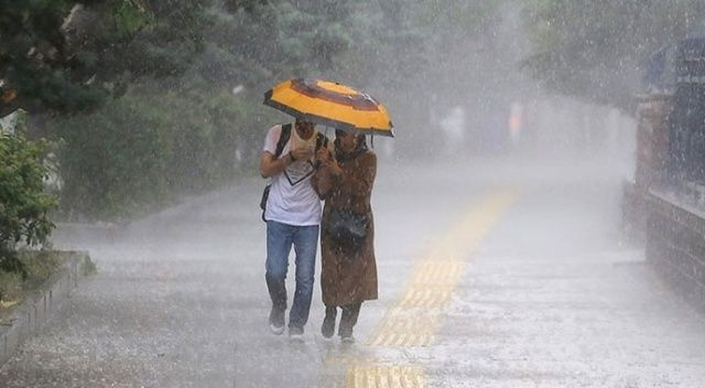 Yurt genelinde sağanak yağış var! Meteorolojiden önemli uyarılar geldi