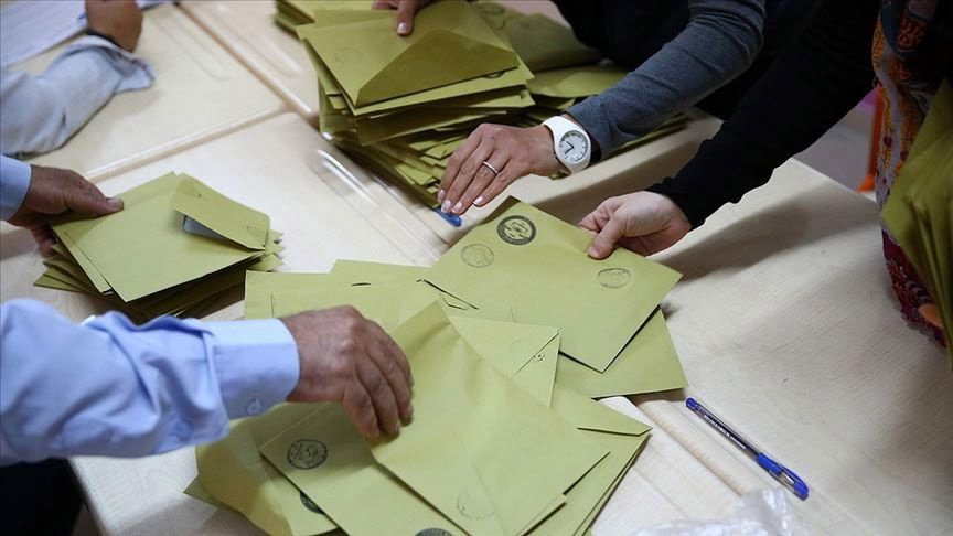 Seçimi bilen Adil Gür açıkladı İstanbul seçim sonuçları iddiası olay oldu