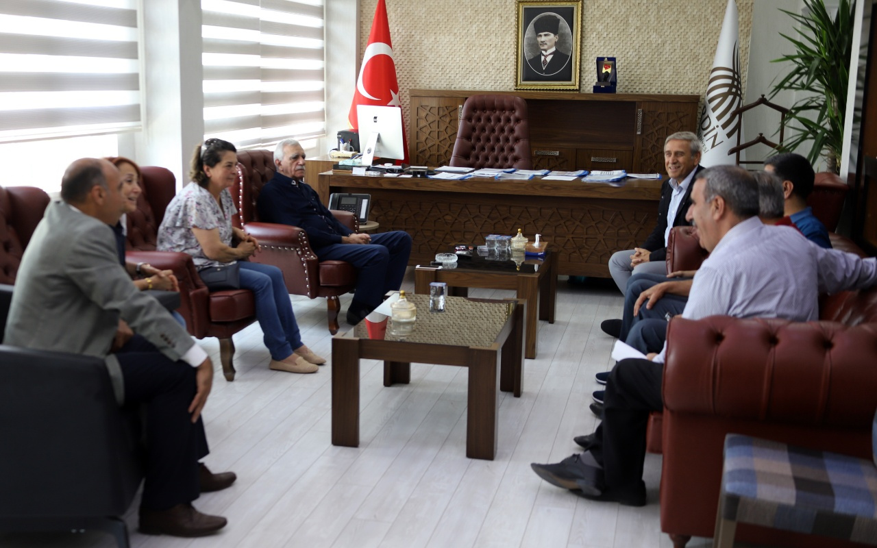 CHP Genel Başkan Yardımcısı Kaya'dan Mardin'de HDP'li eş başkanlara ziyaret