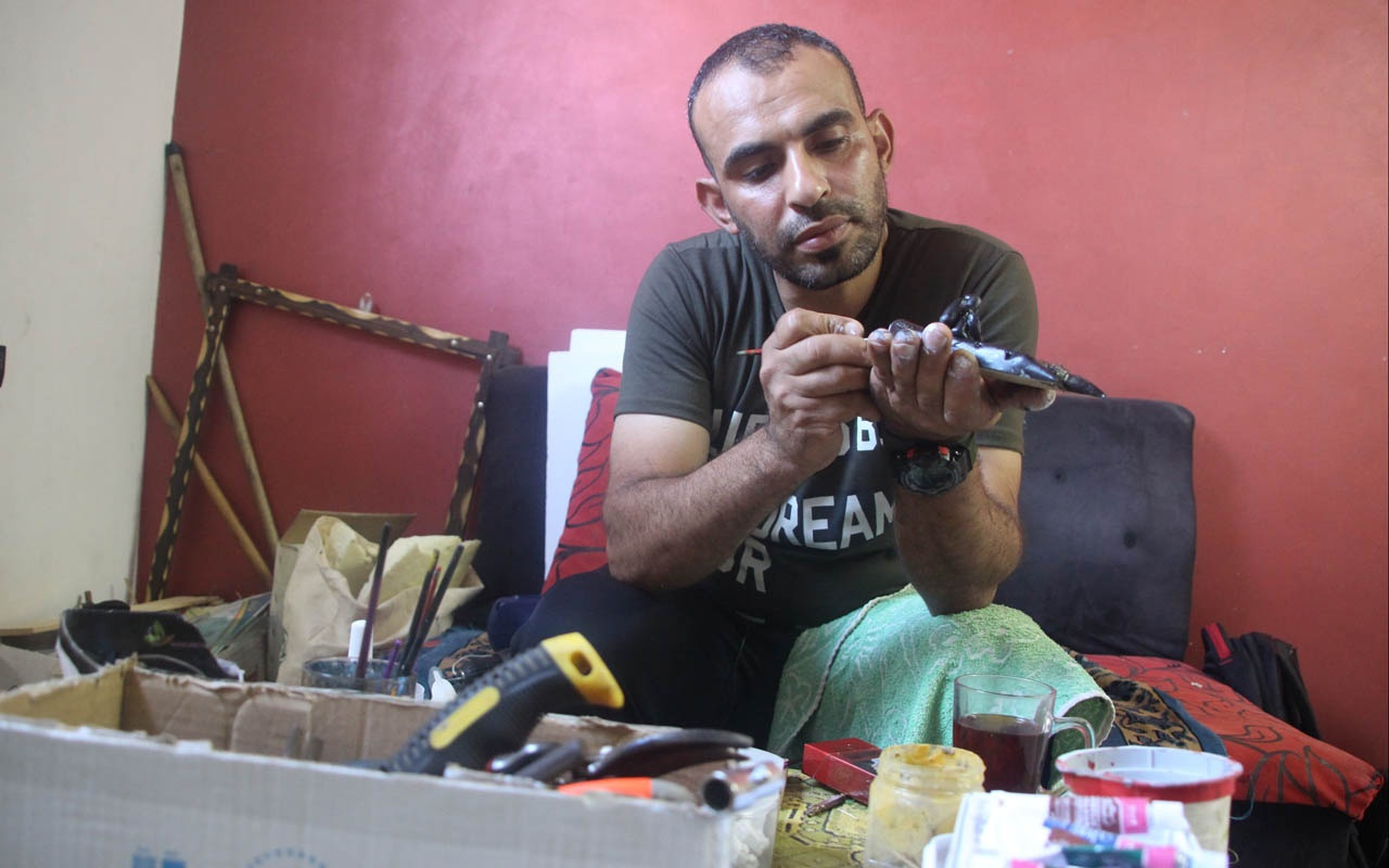Filistinli sanatçıdan İsrail mermileriyle sanat