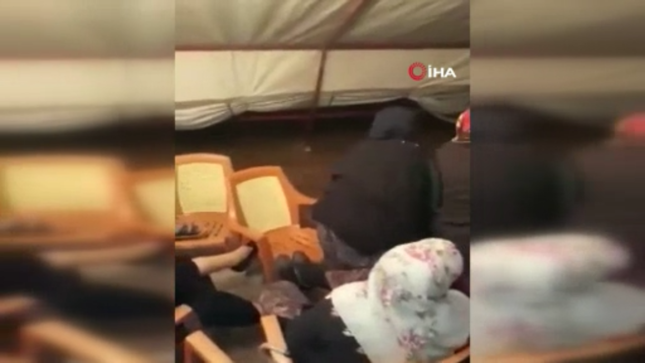 Aksaray'da düğün çadırında sel paniği