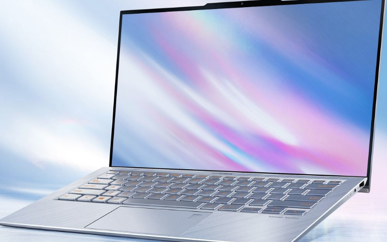 En ince çerçeveli bilgisayar Zenbook S13 tanıtıldı işte özellikleri