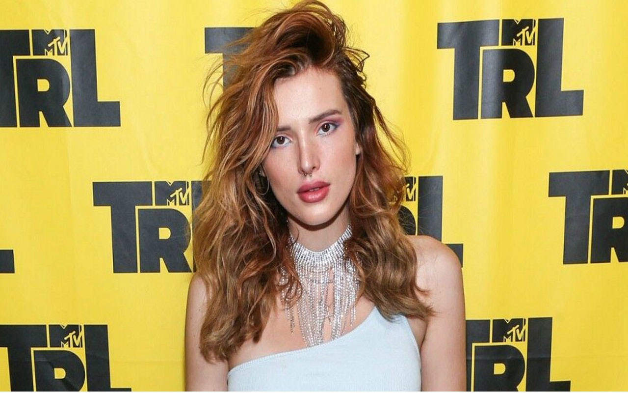 Hacker tehdit edince çıplak fotoğraflarını yayınlayan Bella Thorne isyan etti