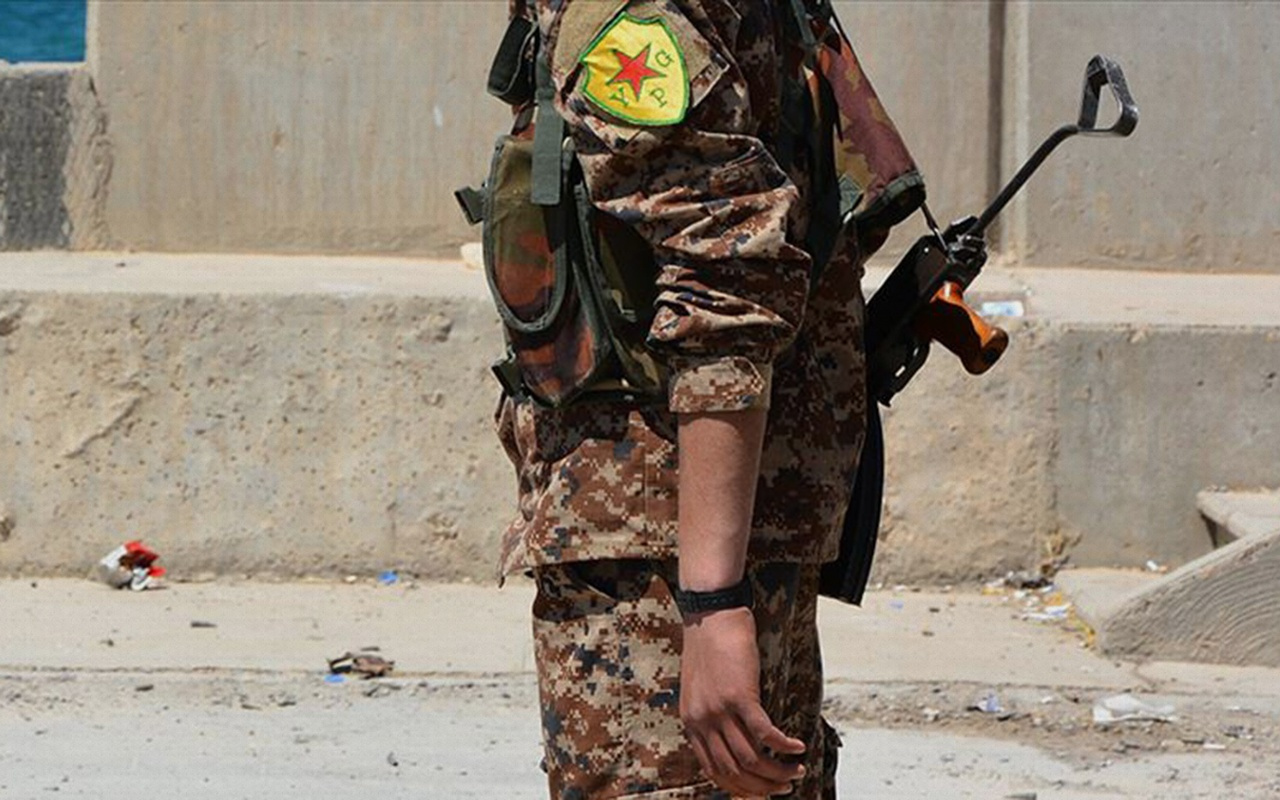 CENTCOM'dan açıklama! YPG/PKK siperleri yıkıyor