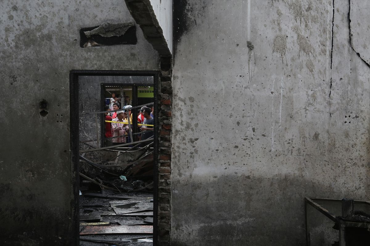 Endonezya'da kibrit fabrikasında yangın çıktı en az 30 kişi öldü