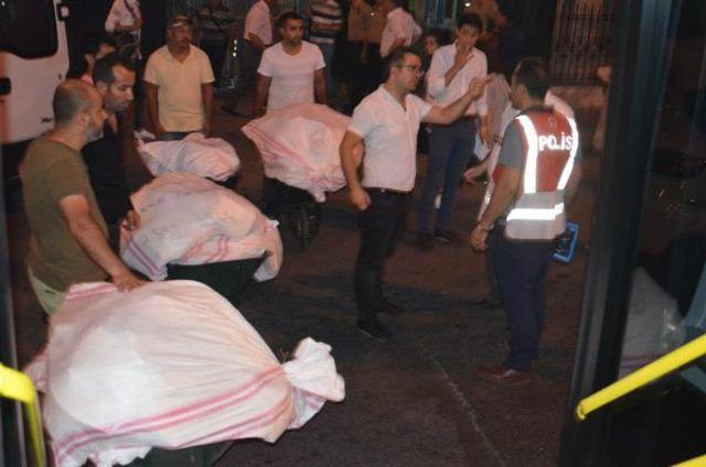 İstanbul seçimi başladı! İşte oy pusulaları böyle taşındı