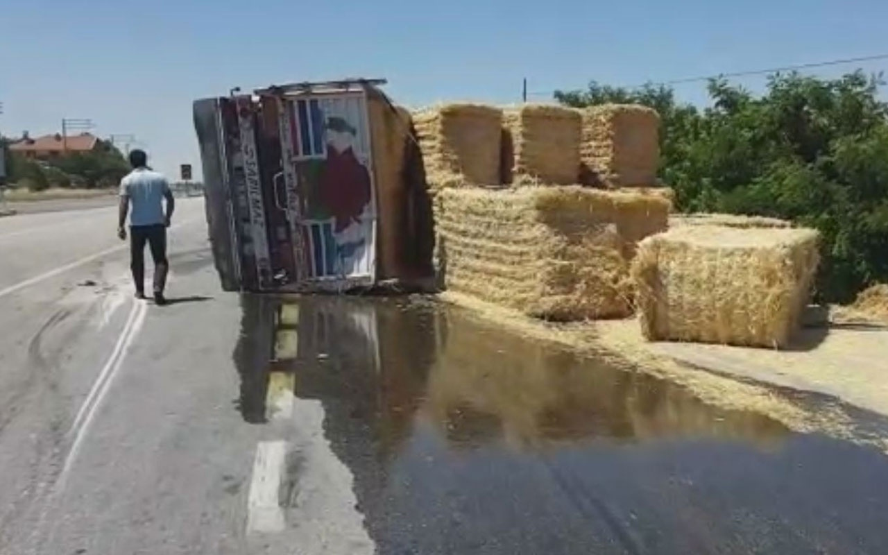 Tır ile otomobil çarpıştı, 4 kişi hayatını kaybetti