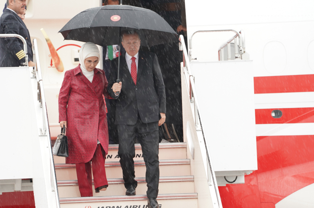 Japonya'da Cumhurbaşkanı Erdoğan'a özel kimonolu karşılama