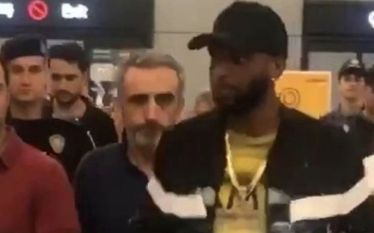 Galatasaray'ın yeni transferi Ryan Babel İstanbul'da