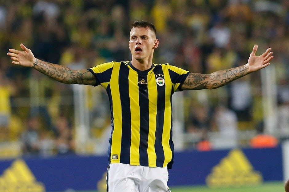 Başakşehirli yıldız isyan bayrağını açtı: Bırakın Fenerbahçe'ye gideyim