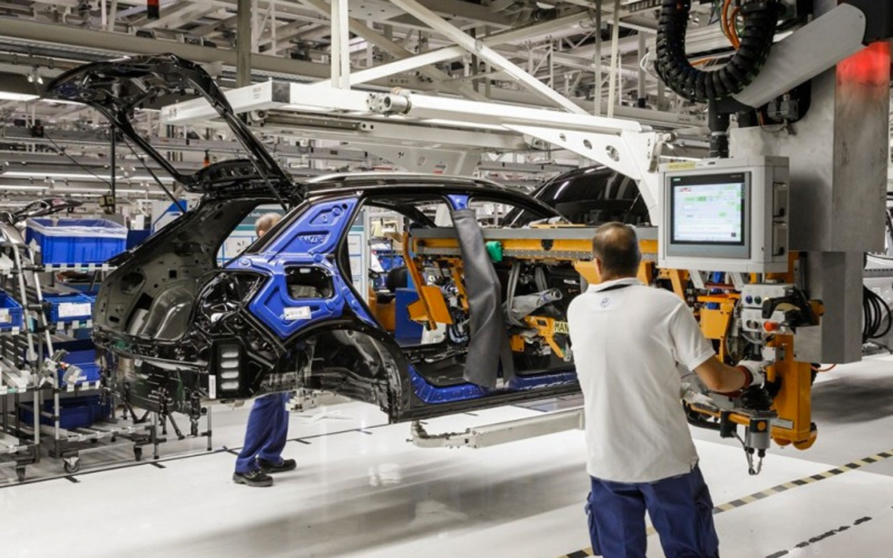 Volkswagen Türkiye'de yatırım kararı aldı 4 aday il arasında yarış başladı