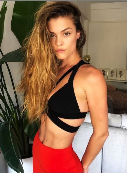 Eski Victoria's Secret meleği Nina Agdal çırılçıplak fotoğrafını paylaştı! Herkesi şaşırttı