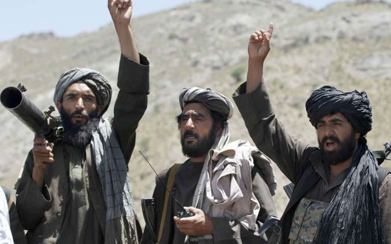 Taliban Afganistan’da 26 hükumet korucusunu öldürdü