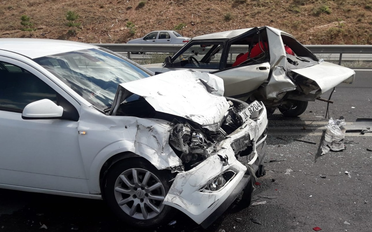 Kırıkkale’de feci kaza: Ölü ve yaralılar var