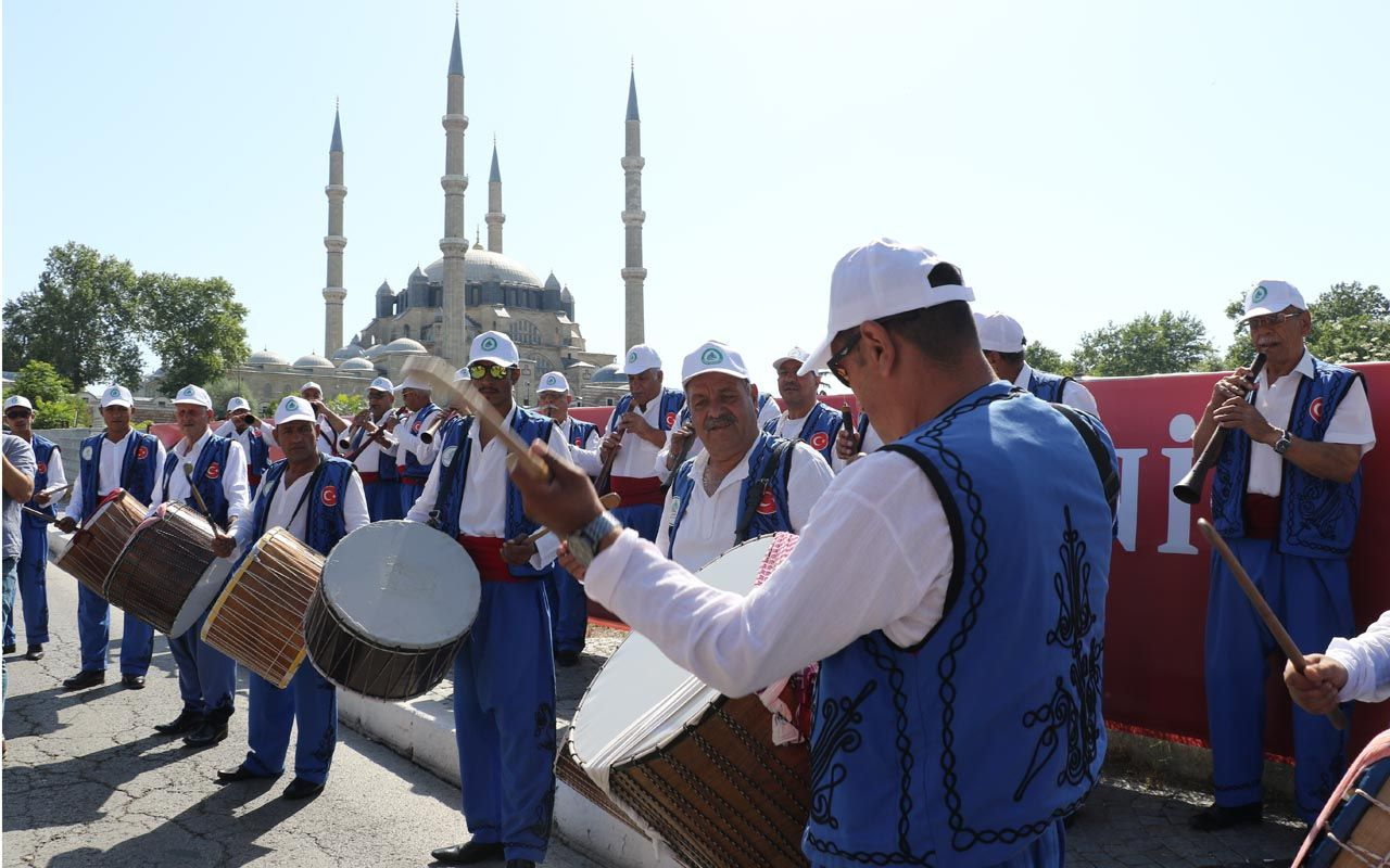 ‘O’ şehirde otellerde yer kalmadı, evlerde misafir edilecekler