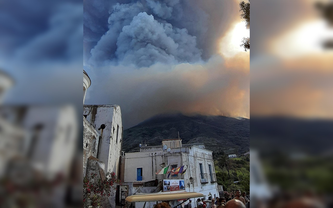 İtalya’da yanardağ aktif hale geçti 1 ölü