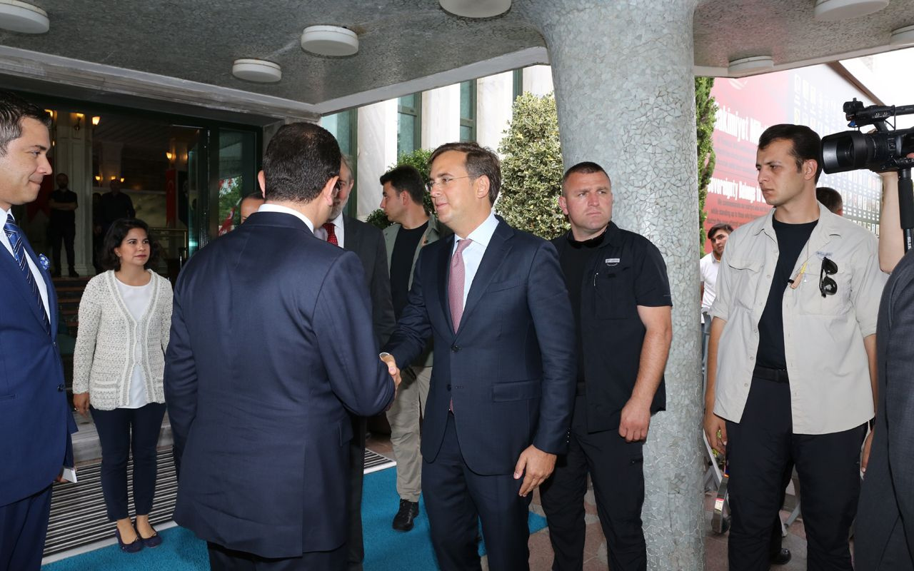 TÜSİAD heyeti İBB Başkanı Ekrem İmamoğlu'nu ziyaret etti